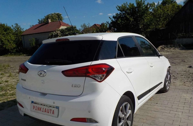 Hyundai i20 cena 20900 przebieg: 84448, rok produkcji 2018 z Niepołomice małe 436